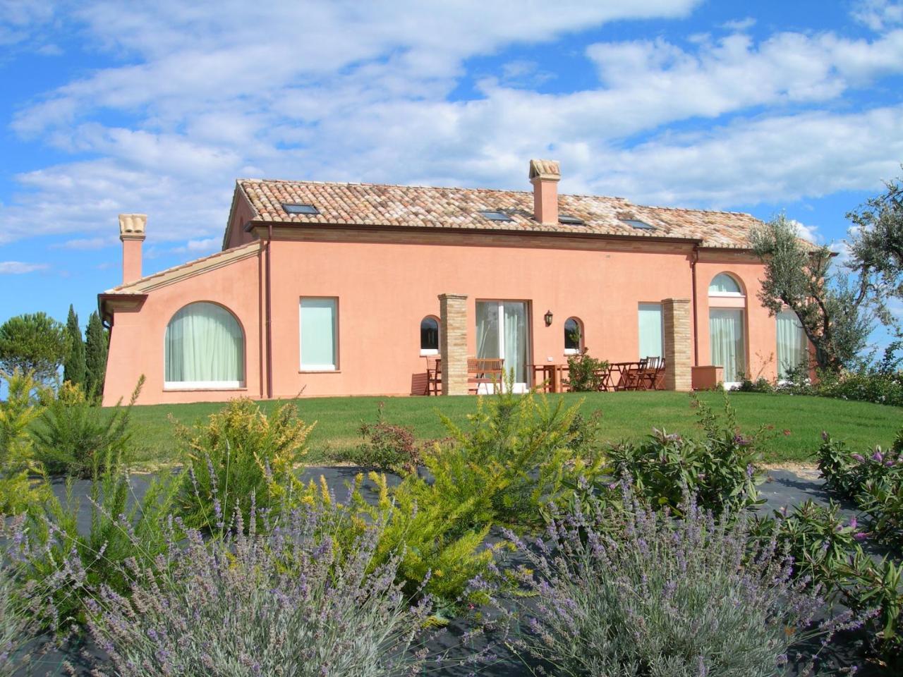 Nontiscordardime B&B Villa Agriturismo Civitanova Marche Zewnętrze zdjęcie